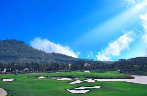 丝绸之路东朝高尔夫乡村俱乐部 - 高尔夫1球1晚特惠套票-星际高球联盟精选旅游套餐