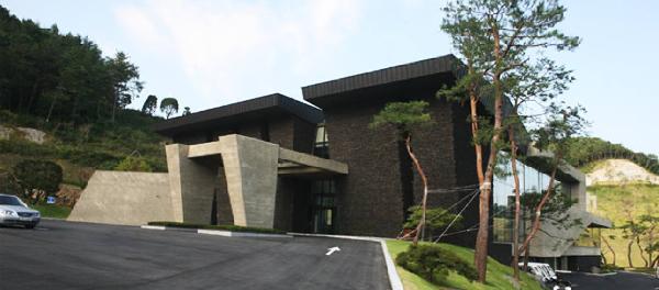 松尼山乡村俱乐部 - 海口观澜湖高尔夫球场预订-海南高尔夫旅游攻略推荐