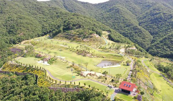 梁山东远皇家乡村俱乐部 - 全国335座高尔夫球场实时预订-高球爱好者一站式订场平台