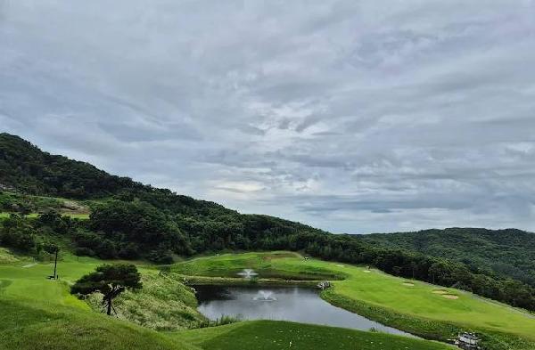 鹰山乡村俱乐部 - 深圳观澜湖高尔夫订场服务-广东专业高尔夫预订平台