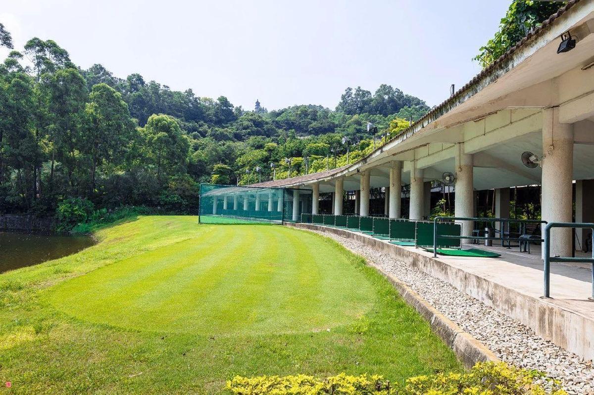 广州番禺莲花山高尔夫球会 - 全国335座高尔夫球场实时预订-高球爱好者一站式订场平台