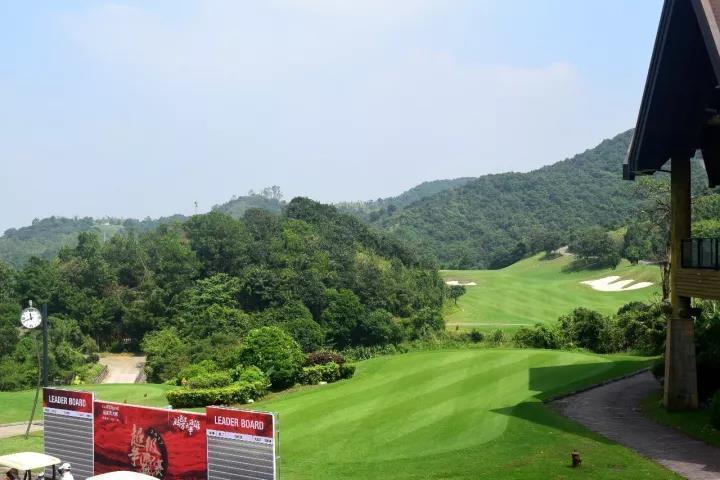 深圳云海谷高尔夫球会 - 海口观澜湖高尔夫球场预订-海南高尔夫旅游攻略推荐
