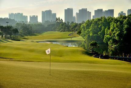 江门五邑蒲葵高尔夫球会 - 高尔夫1球1晚特惠套票-星际高球联盟精选旅游套餐