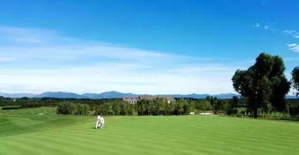 北京红枫湖高尔夫球会 - 海口观澜湖高尔夫球场预订-海南高尔夫旅游攻略推荐