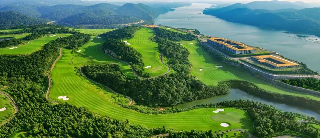 宜昌三峡天龙湾高尔夫球会 - 星际高球联盟-中国精英人士高尔夫旅游度假实景
