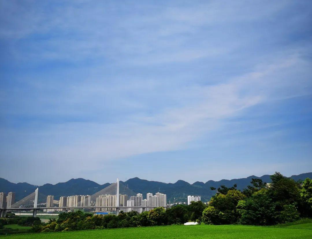 重庆佰富江景高尔夫球会 - 高尔夫1球1晚特惠套票-星际高球联盟精选旅游套餐