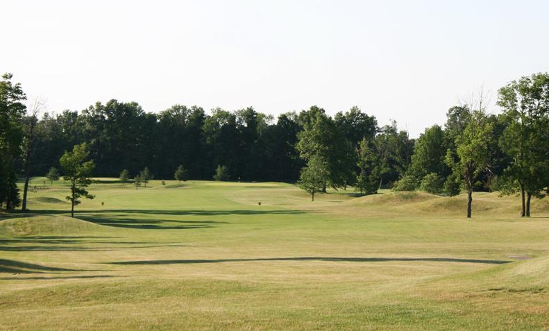 美国橡树国家高尔夫俱乐部 Oak Tree National Golf Club - 全国335座高尔夫球场实时预订-高球爱好者一站式订场平台