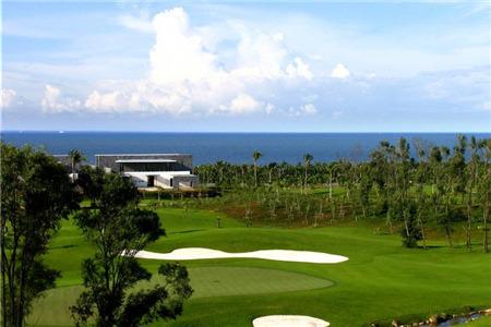 海口西海岸/观澜湖/三公里·3球3晚 - 阳江保利银滩高尔夫套票-海滨高尔夫旅游1球1晚套餐
