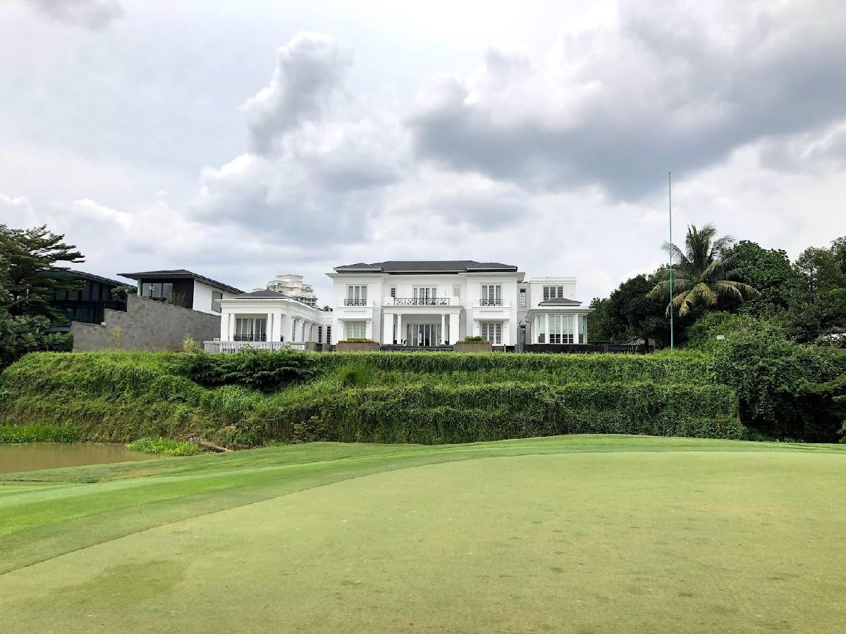 雅加达蓬多克英达高尔夫球会 - 全国335座高尔夫球场实时预订-高球爱好者一站式订场平台