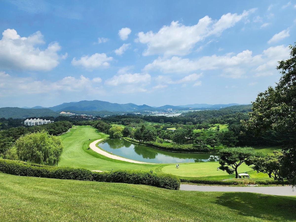 天安宇正山高尔夫球会 - 高尔夫1球1晚特惠套票-星际高球联盟精选旅游套餐