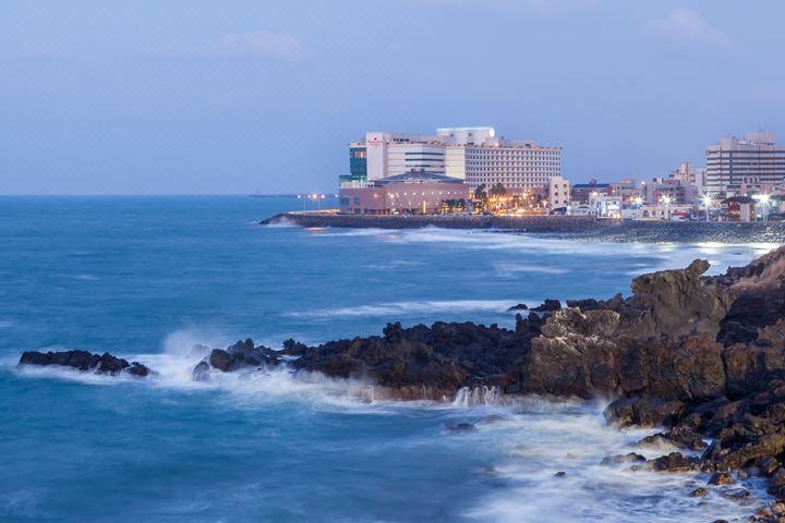 济州岛黑石/吾罗/爱威利斯·3球3晚 - undefined