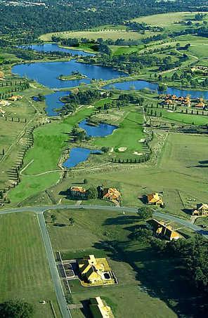 Hidden Valley Golf and Country Club - 海口观澜湖高尔夫球场预订-海南高尔夫旅游攻略推荐