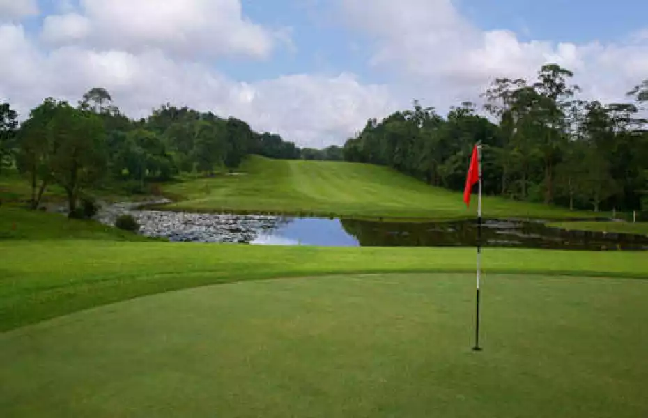 Johor Golf & Country Club - 高尔夫1球1晚特惠套票-星际高球联盟精选旅游套餐
