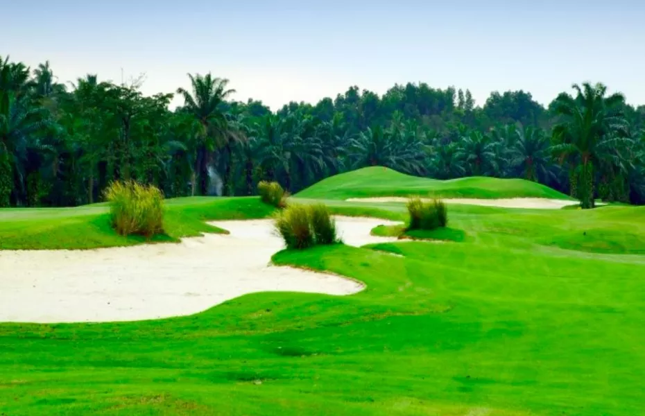 Tanjung Puteri Golf & Country Club - Village Course - 高尔夫1球1晚特惠套票-星际高球联盟精选旅游套餐