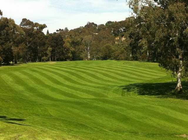 Yarra Bend Golf Club - 全国335座高尔夫球场实时预订-高球爱好者一站式订场平台