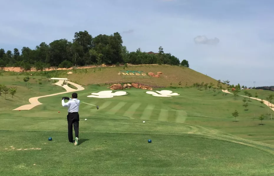 Mahkota Golf & Country Club - 高尔夫1球1晚特惠套票-星际高球联盟精选旅游套餐